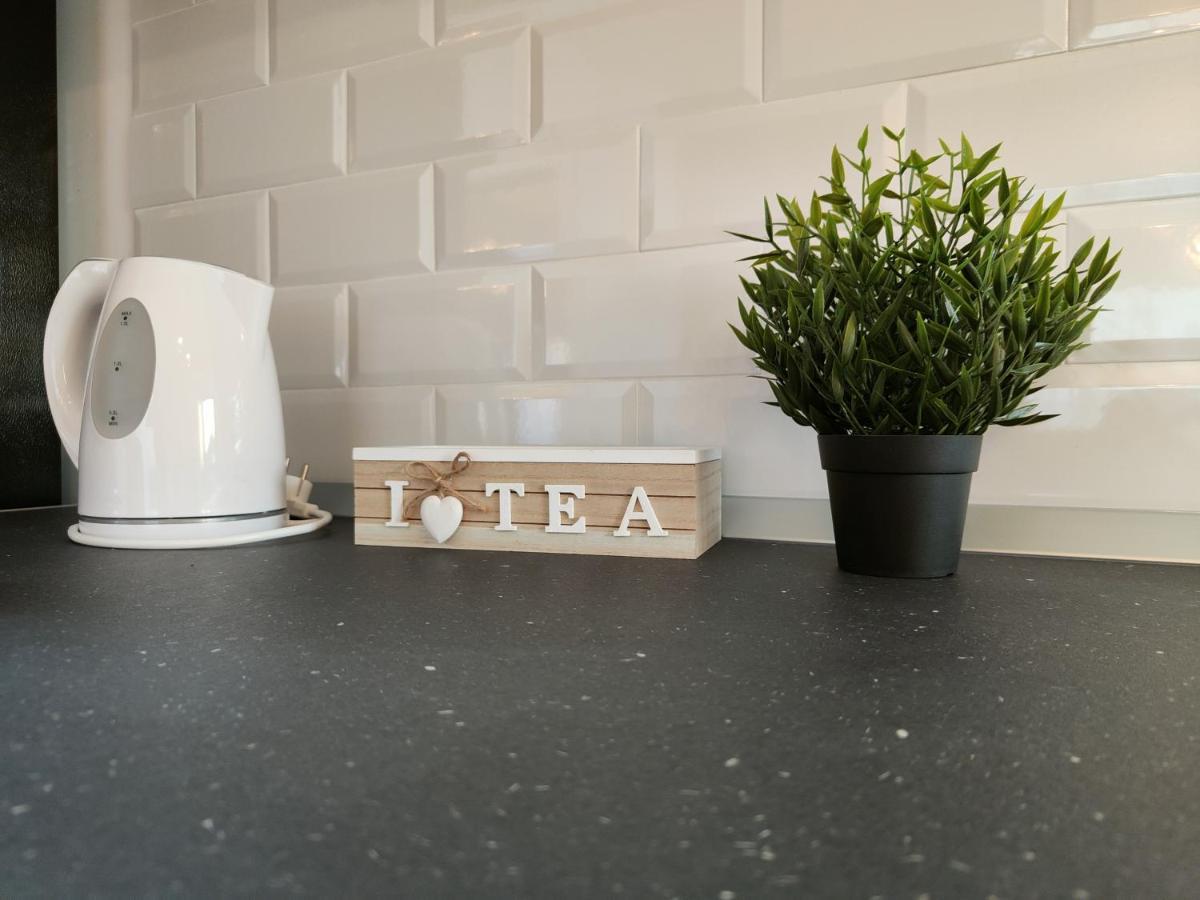 2 Rooms Apartment I Love Tea ブカレスト エクステリア 写真